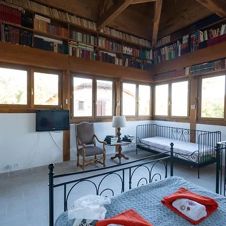 Bed & Breakfast Oustal De La Frayssiere *